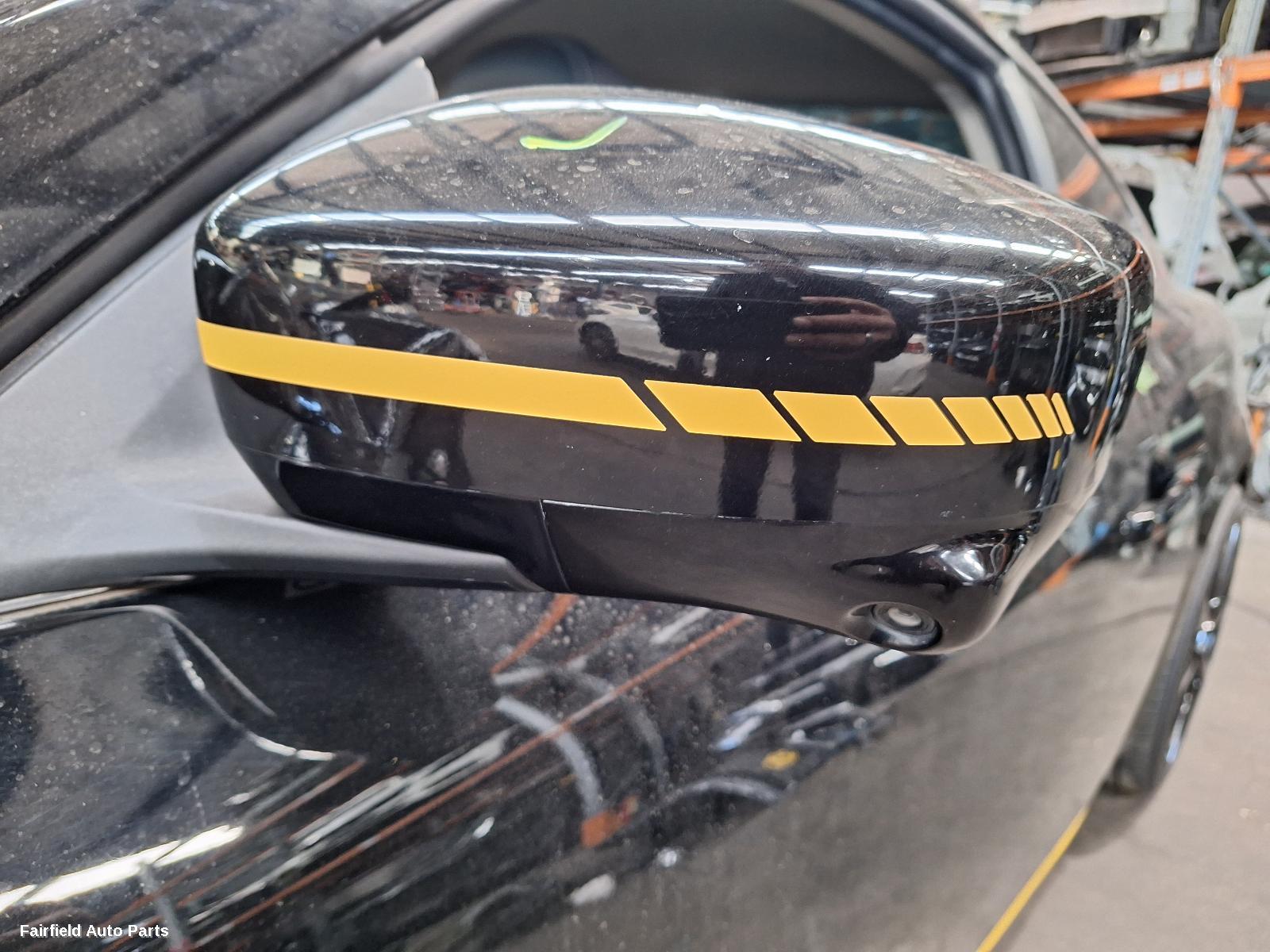 2007 Nissan Skyline Left Taillight