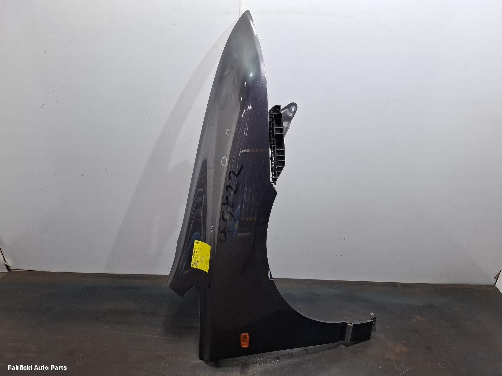 2004-2006 Honda Odyssey Right Guard