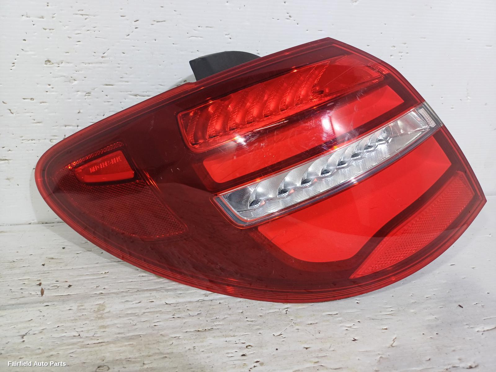 2014-2019 Mercedes B Class Left Taillight