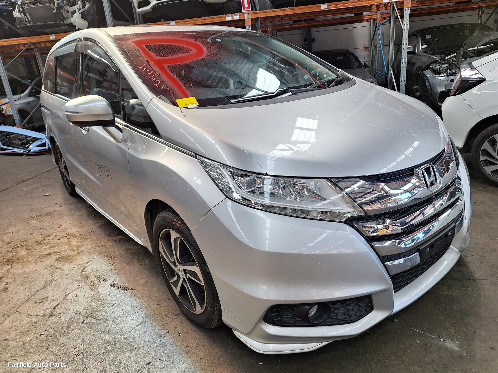 2014 Honda Odyssey Left Indicator Fog Side