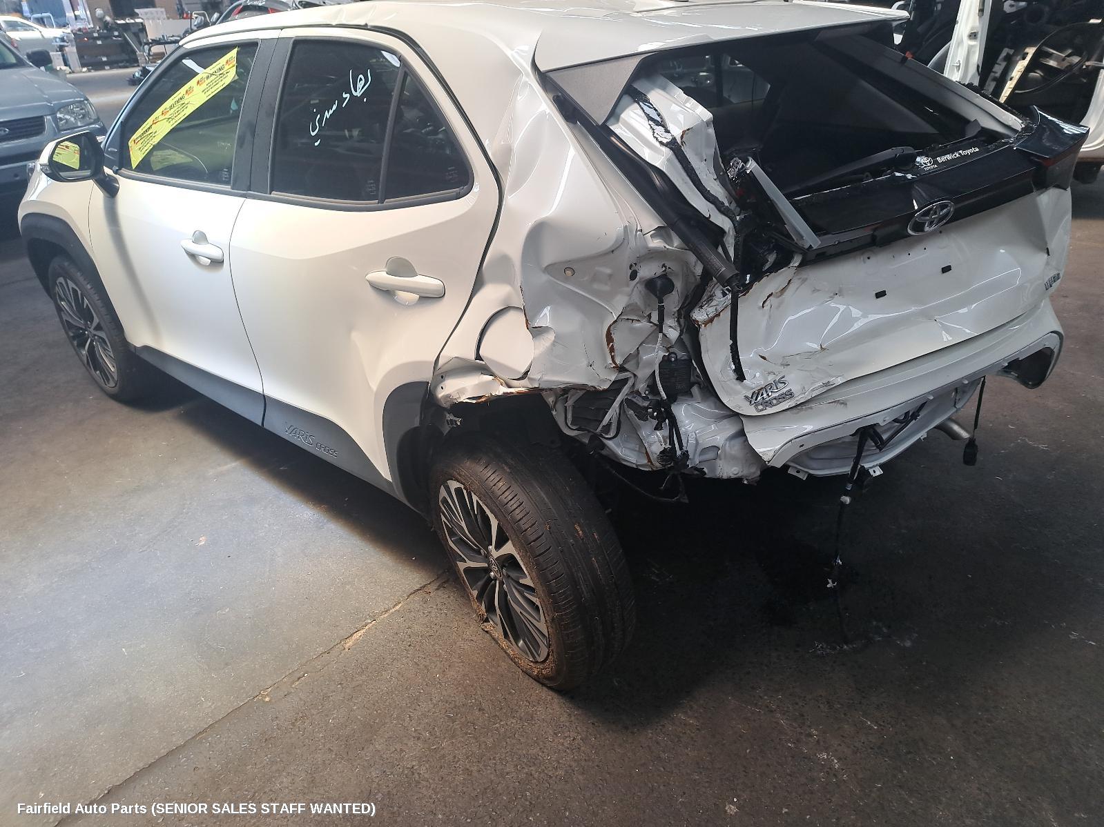 2020-2023 Toyota Yaris Cross Left Driveshaft