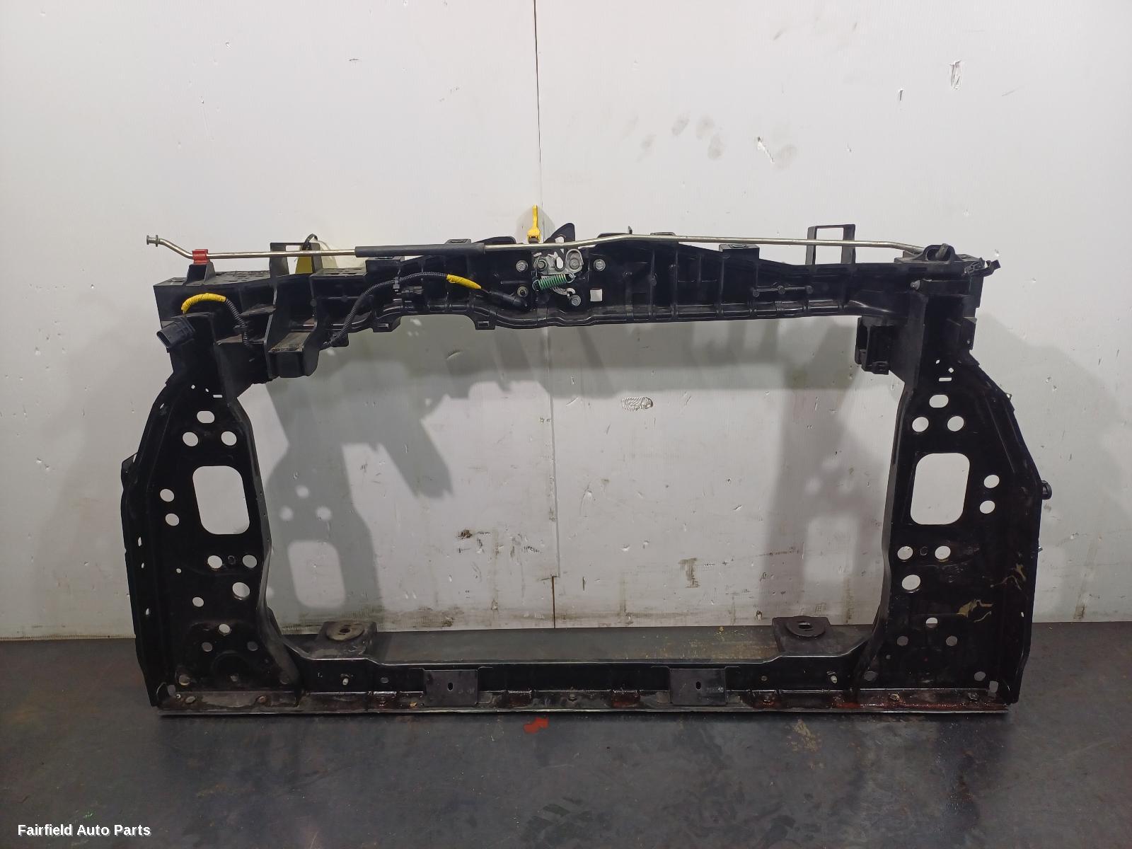 2015-2021 Fiat 500x Radiator Support