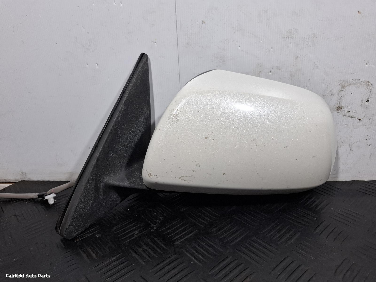 2007-2010 Toyota Kluger Left Door Mirror