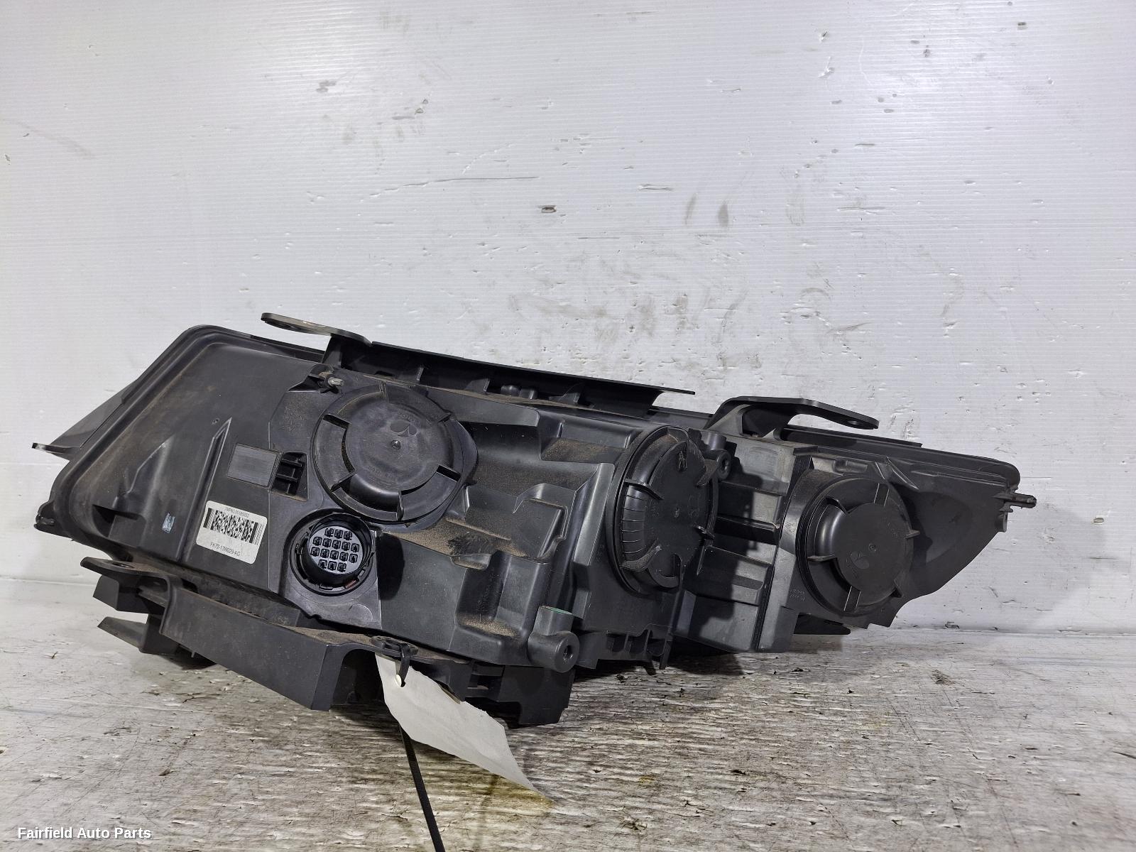 2015-2019 Land Rover Discovery Sport Right Headlamp
