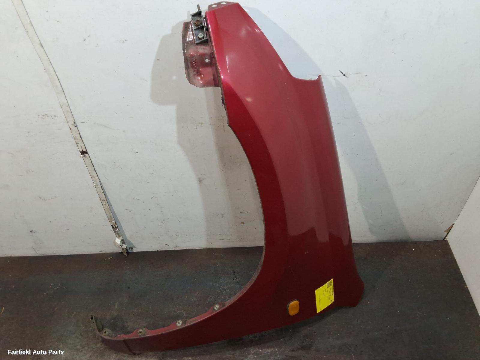 2000-2003 Toyota Rav4 Left Guard