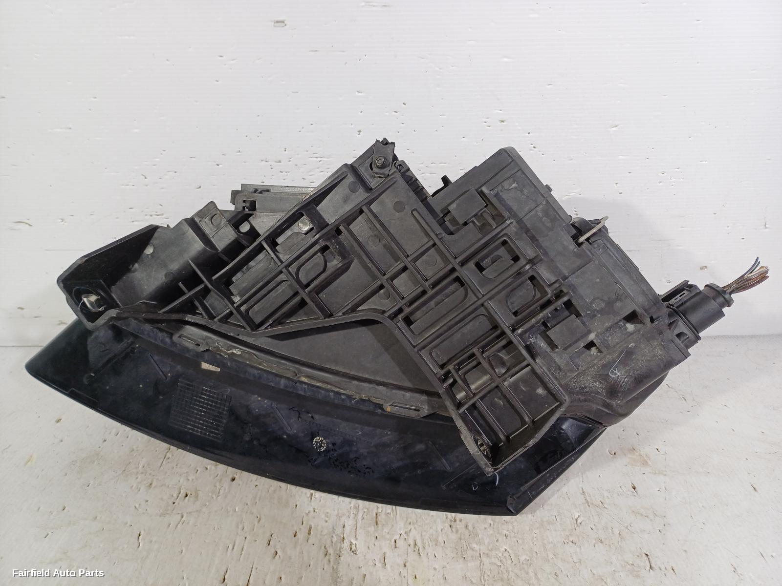 2008-2012 Audi Q5 Right Headlamp