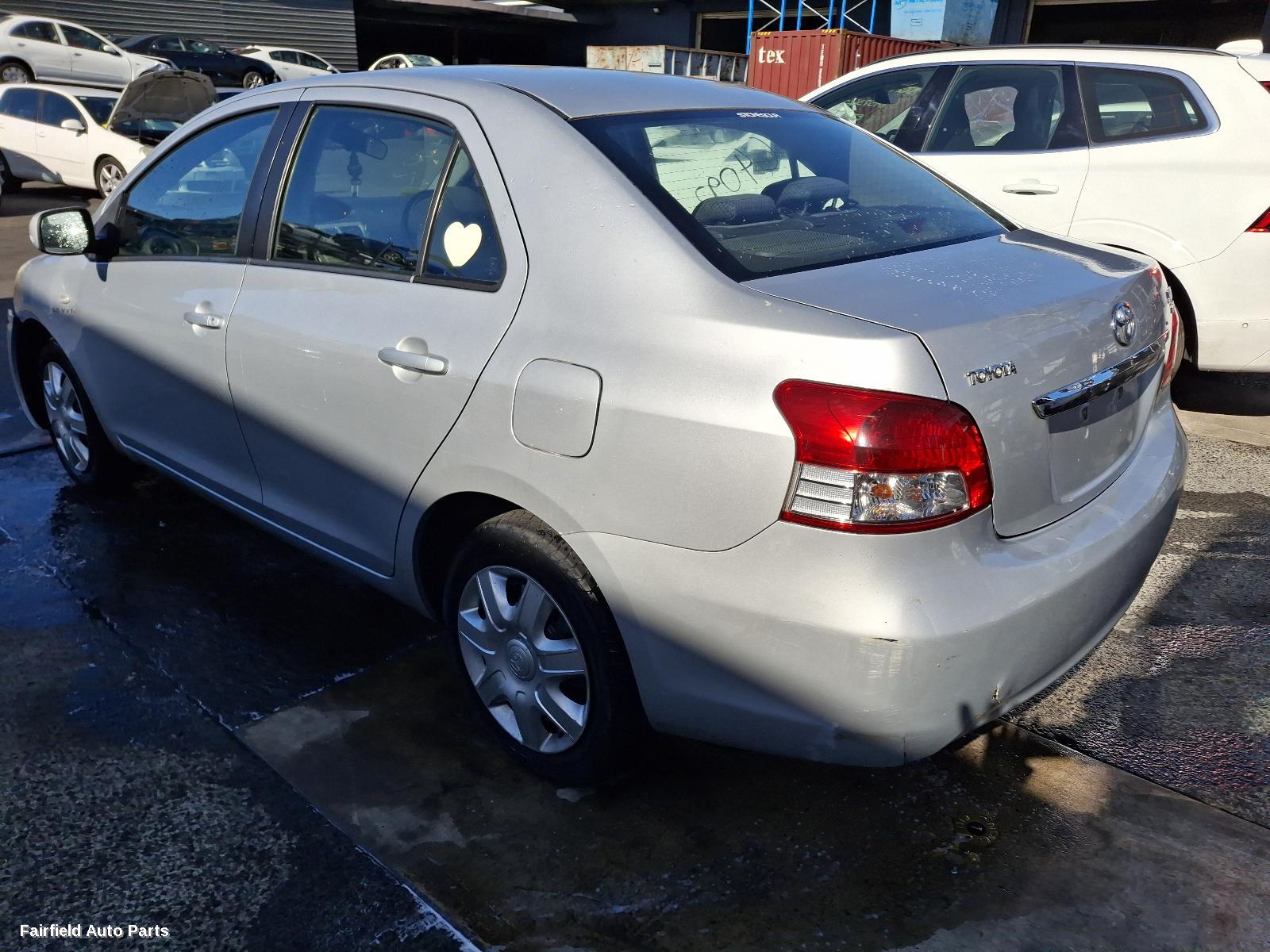 2007 Toyota Yaris Right Taillight