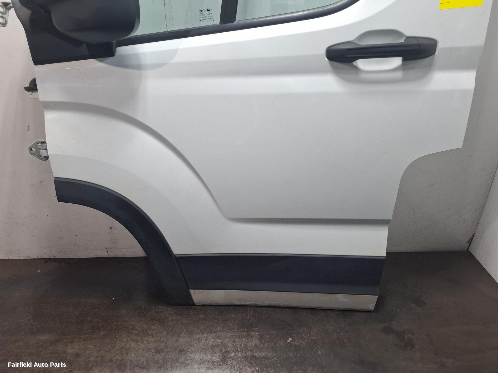 2020-2026 Ldv Deliver 9 Left Front Door