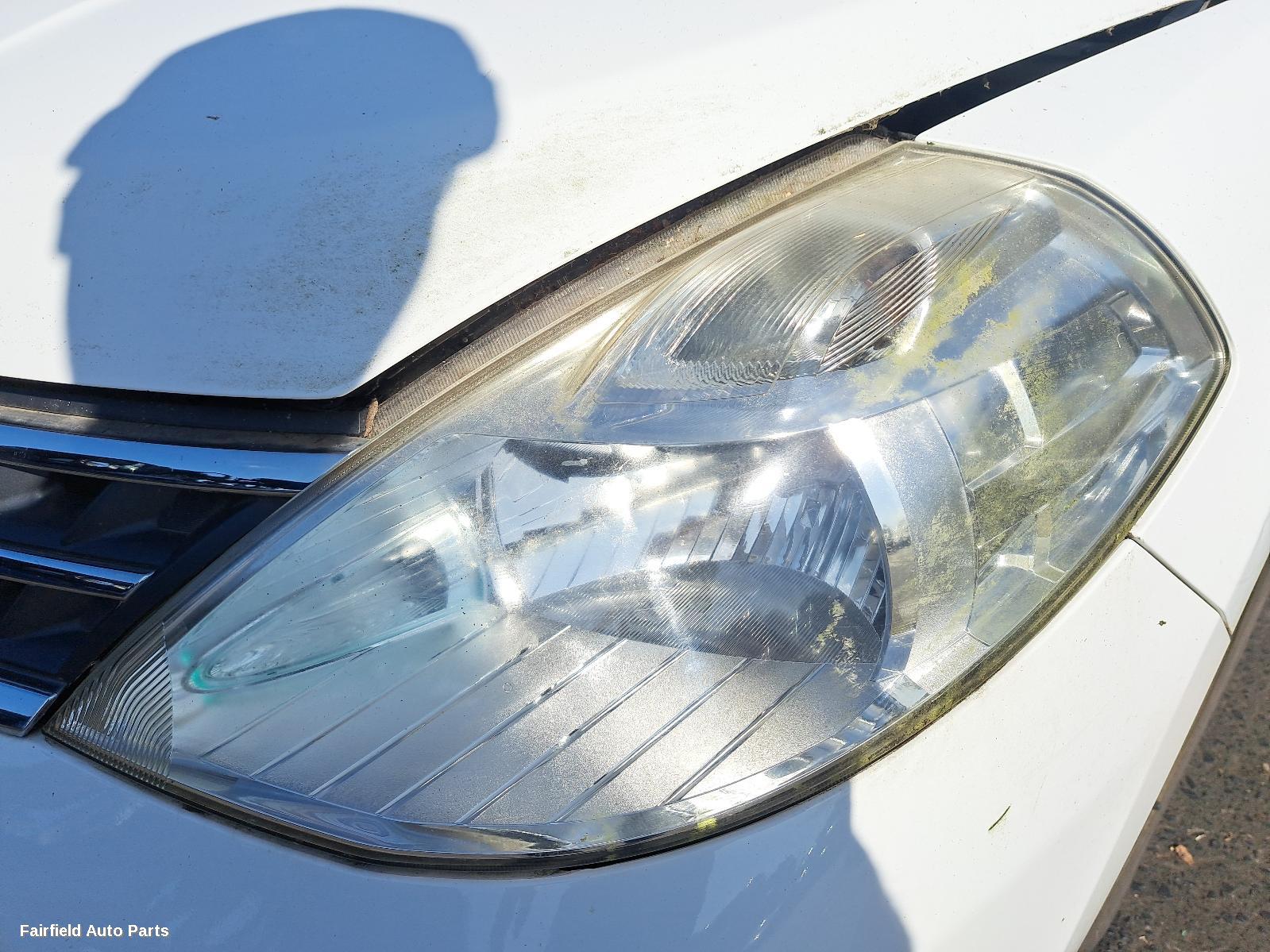 2006-2013 Nissan Tiida Washer Bottle