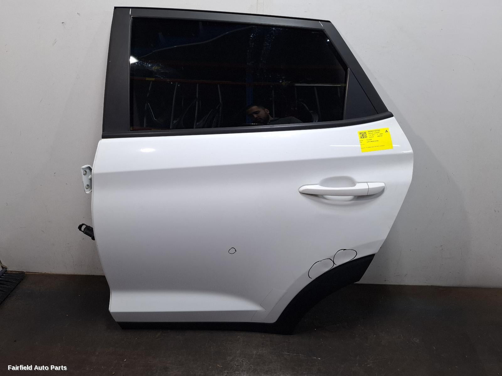 2015-2018 Hyundai Tucson Left Rear Door Sliding