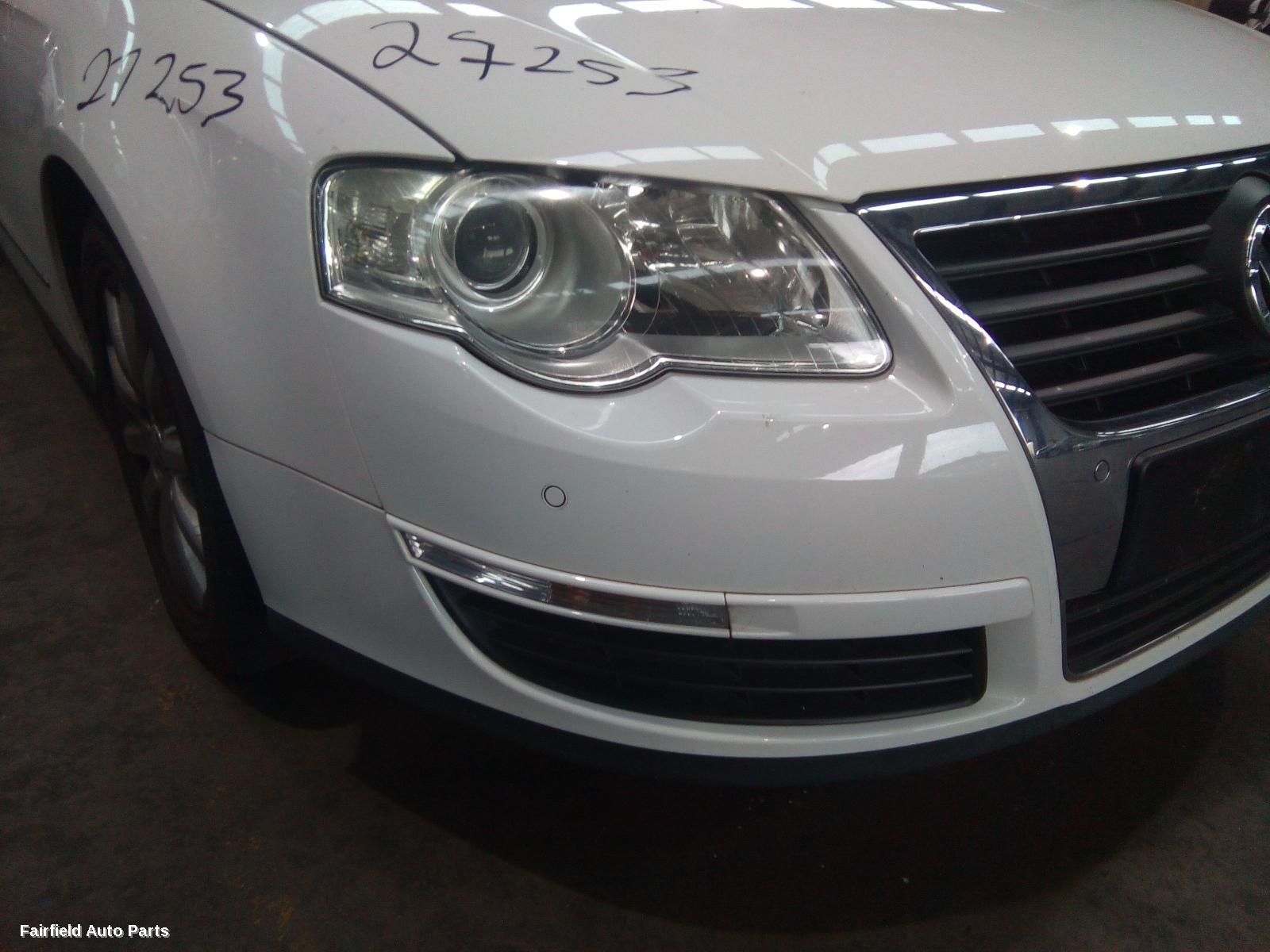 2006-2010 Volkswagen Passat Left Front Door