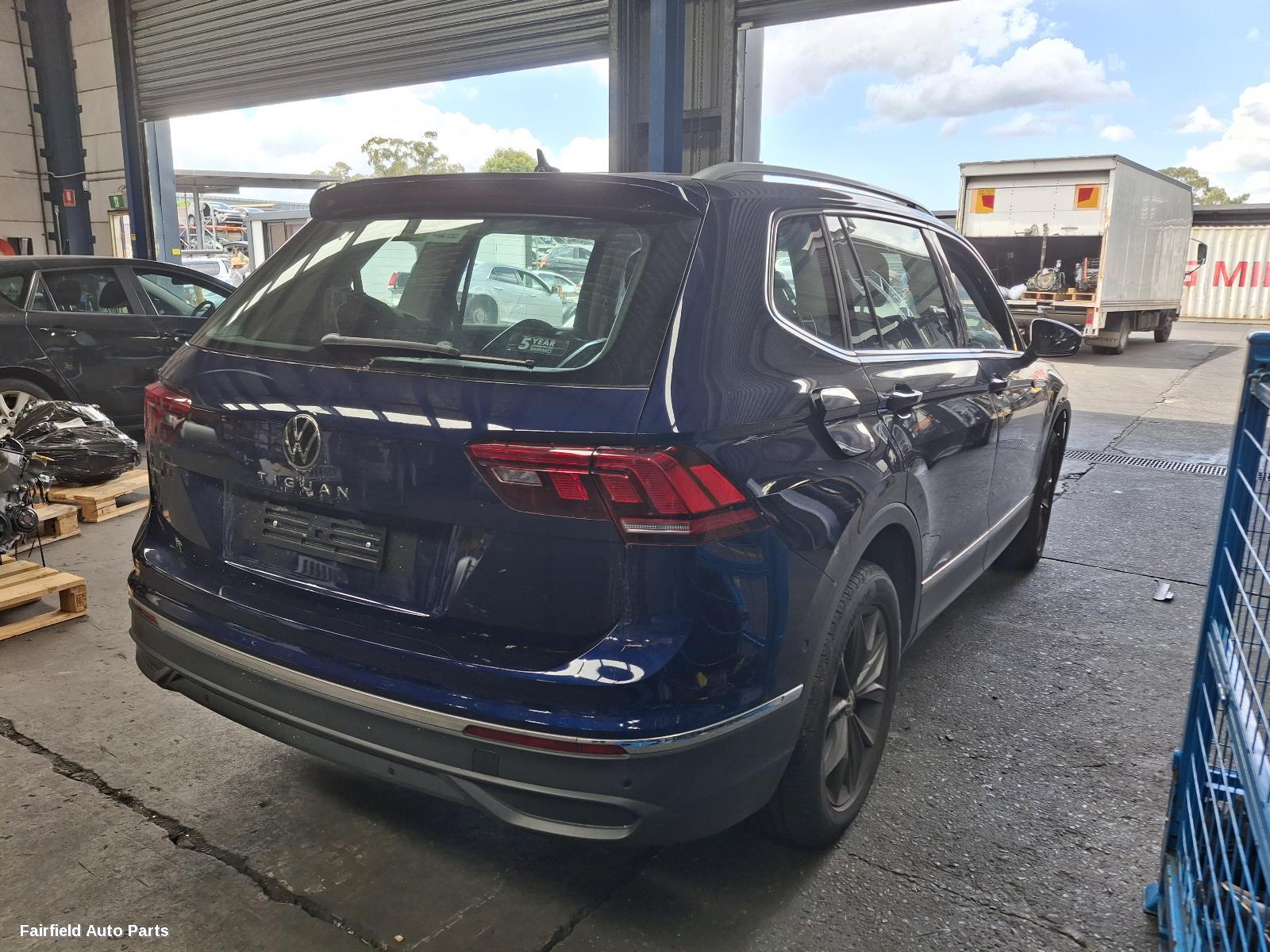 2024 Volkswagen Tiguan Left Guard Liner