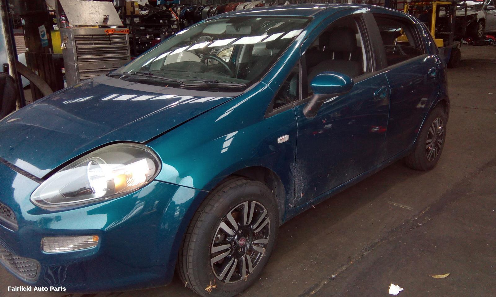 2013 Fiat Punto Left Rear Door Sliding