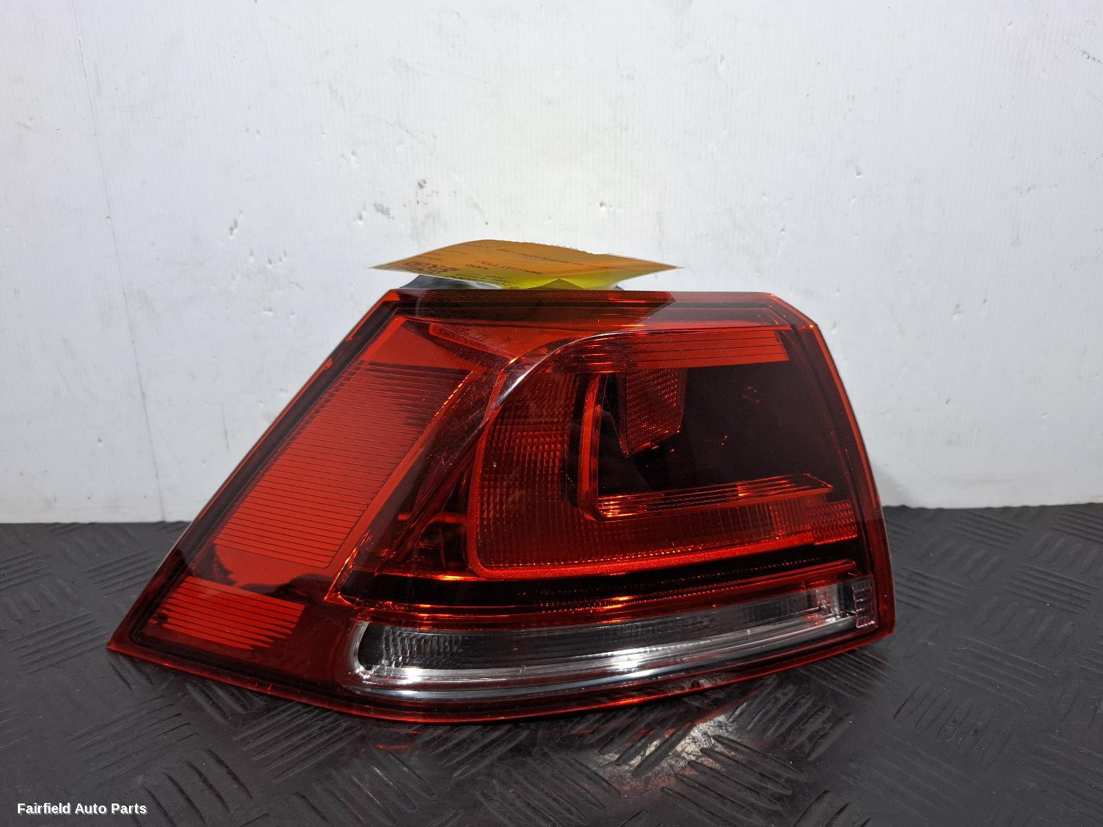 2013-2017 Volkswagen Golf Left Taillight