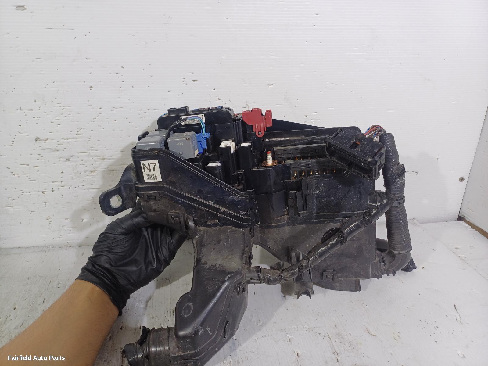 2012-2017 Toyota Camry Fuse Box