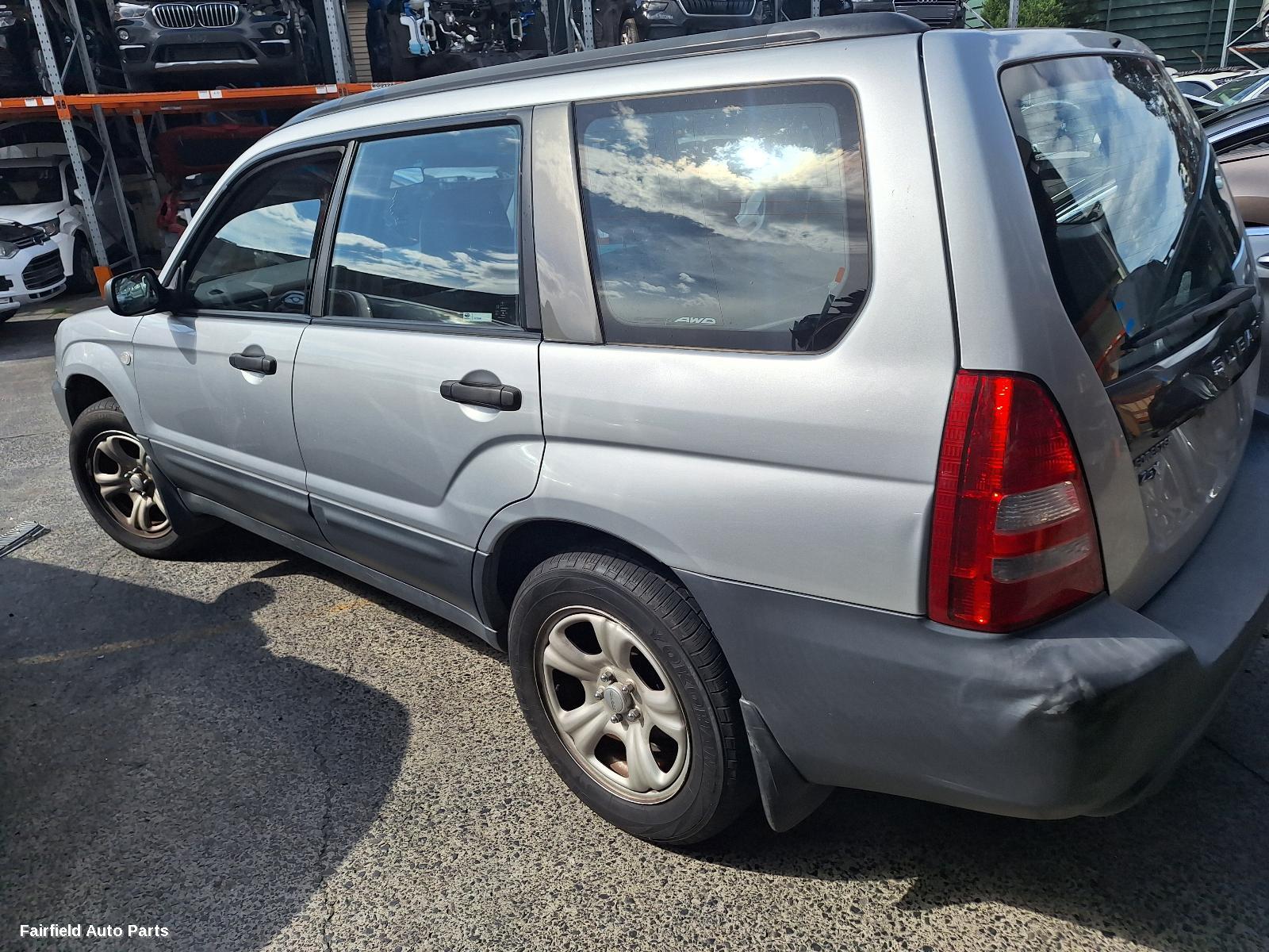 2005 Subaru Forester Grille