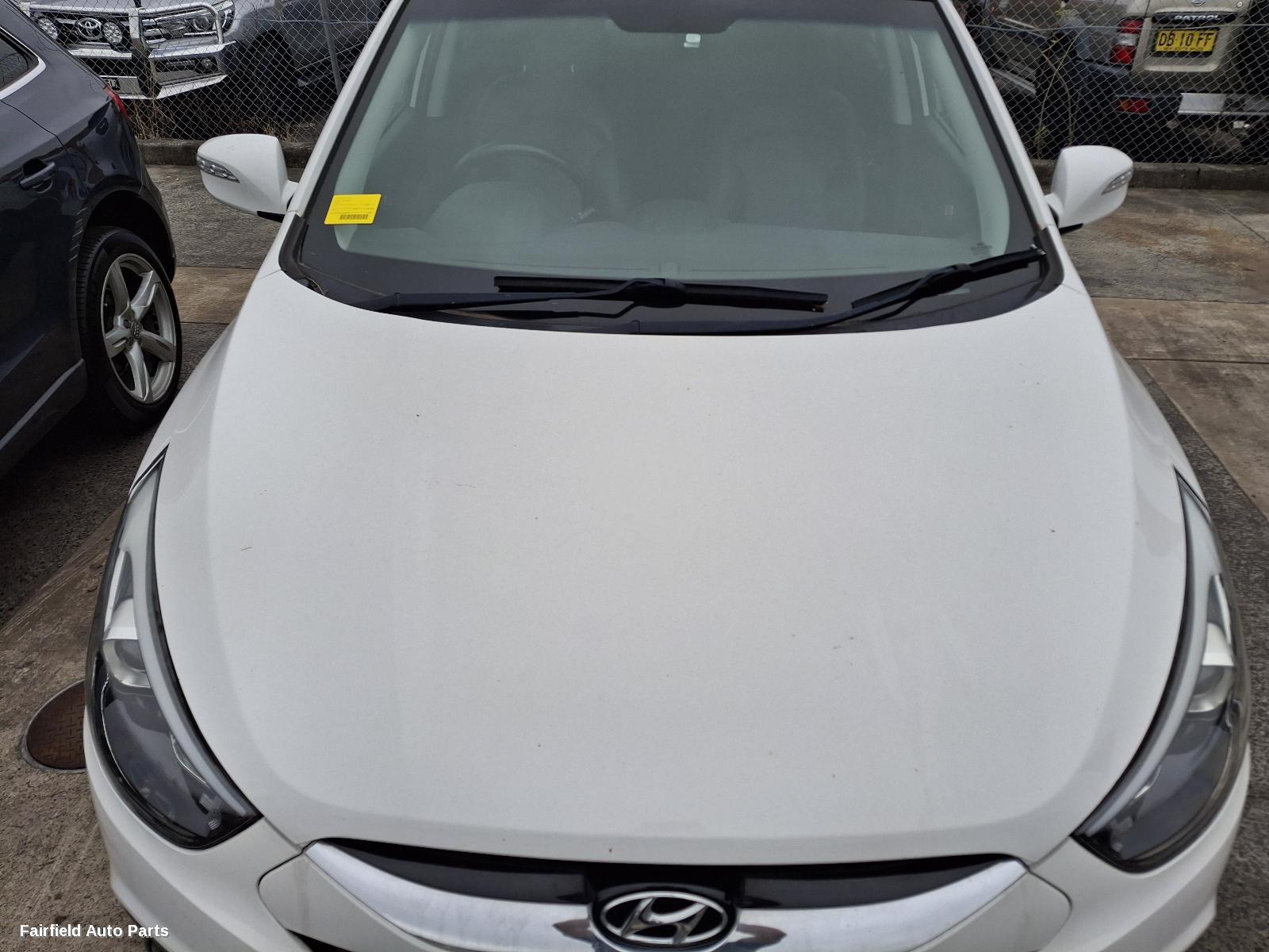 2013 Hyundai Ix35 R Bar Bracket Reinfo