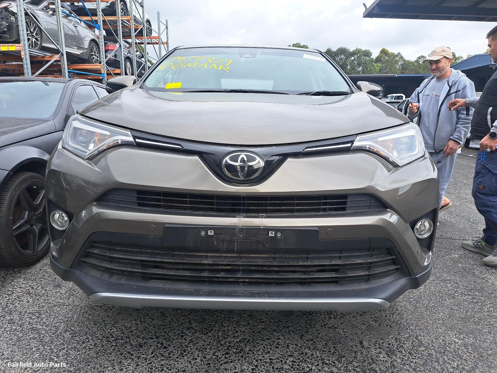 2017 Toyota Rav4 Fan