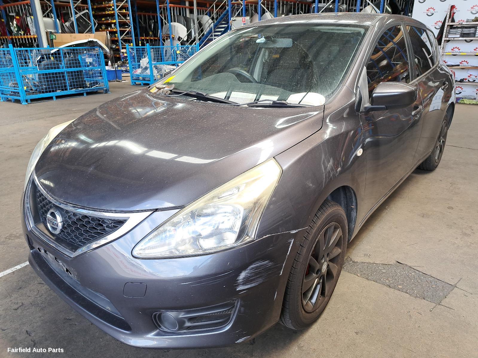 2015 Nissan Pulsar Left Taillight