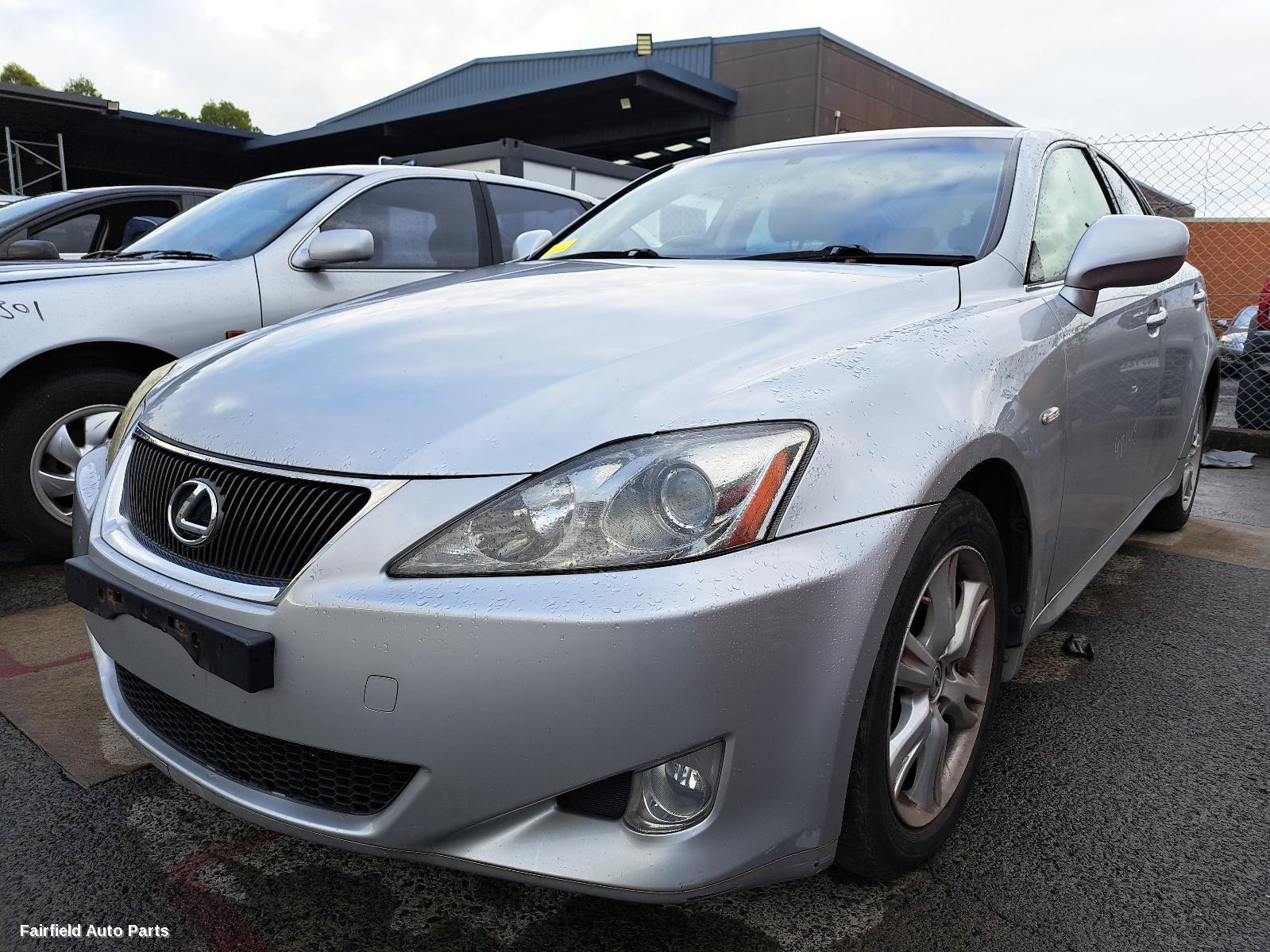 2007 Lexus Is250/is250c Brake Booster