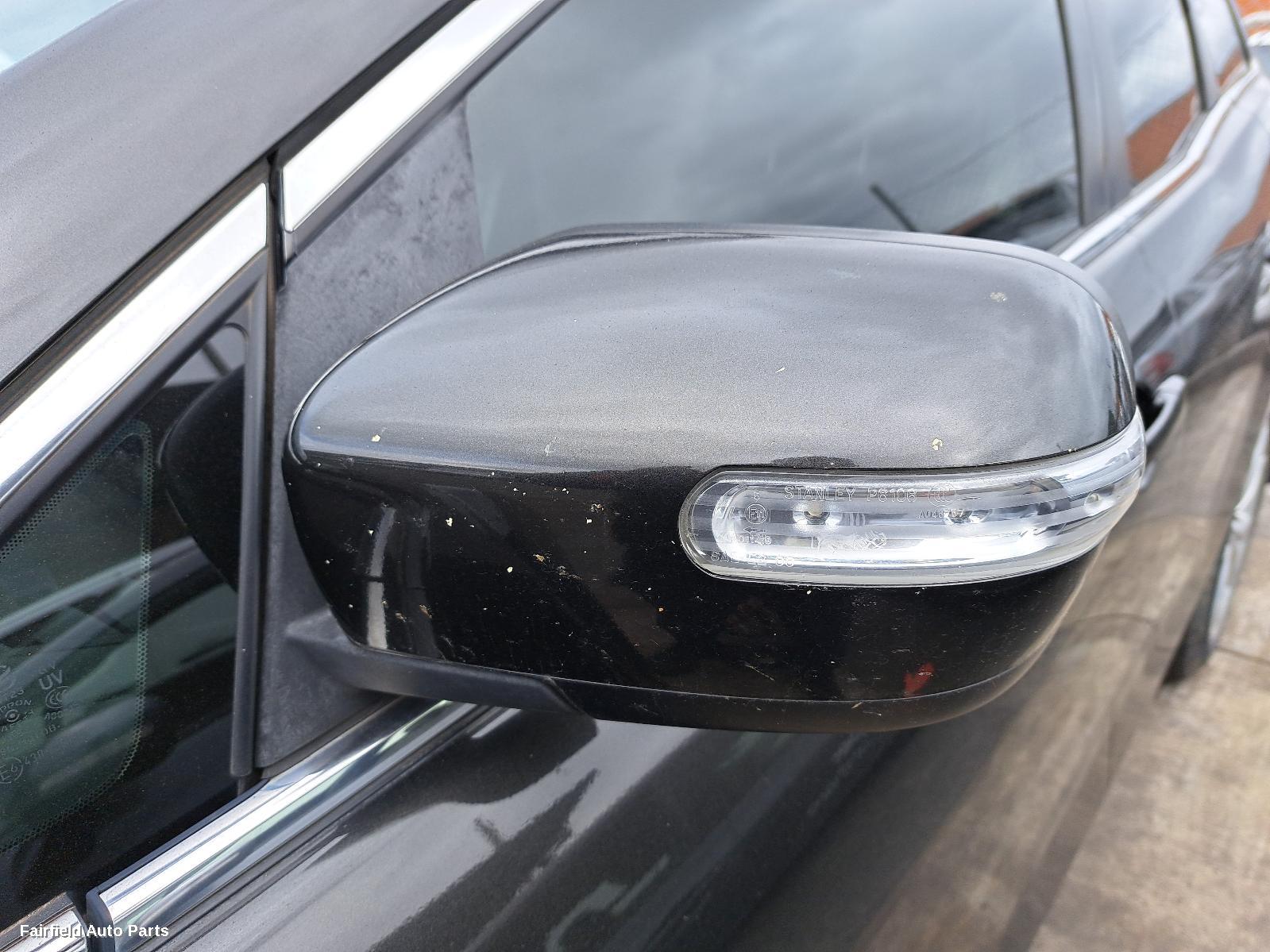 2011 Mazda Cx7 Rear Bumper