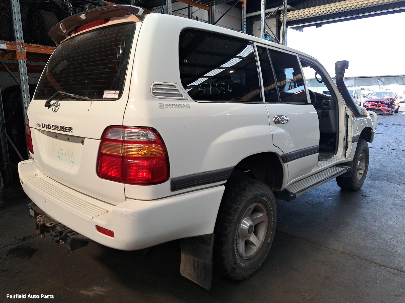 2000 Toyota Landcruiser Courtesy Light