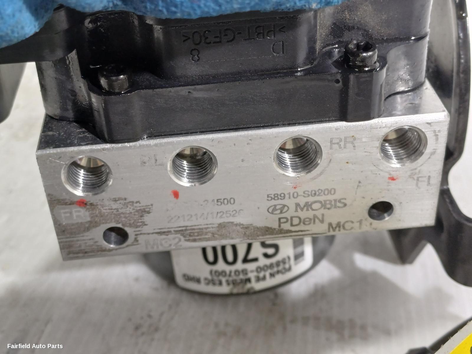 2023 Hyundai I30 Abs Pump Modulator