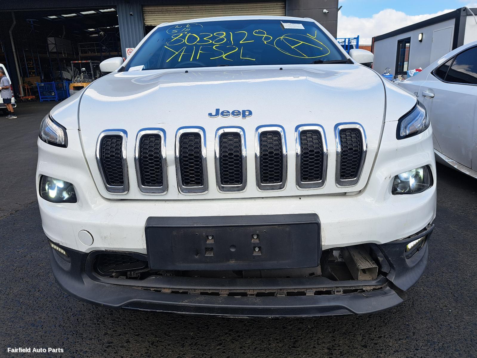 2017 Jeep Cherokee Left Indicator Fog Side