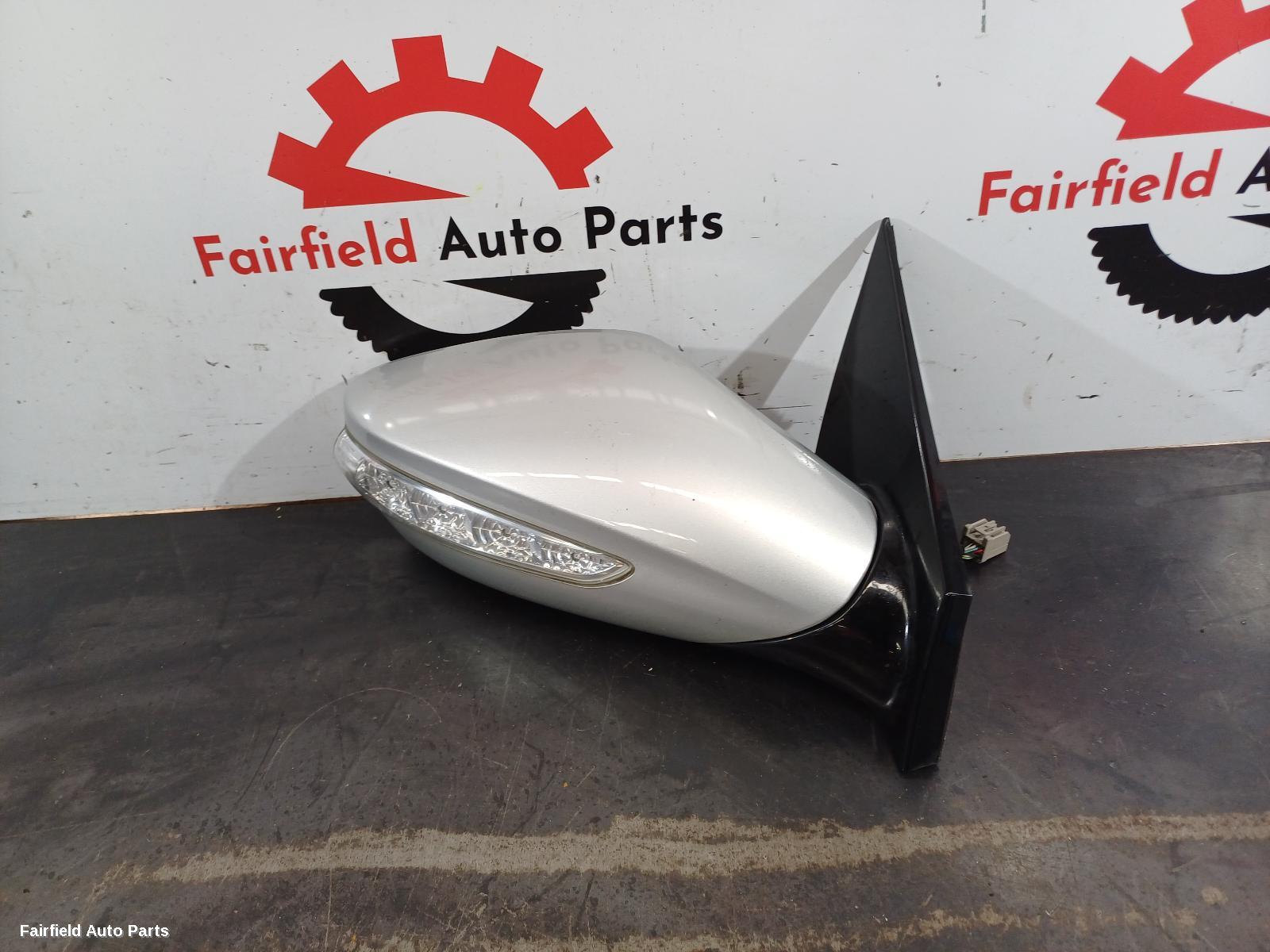 2010-2013 Hyundai I45 Right Door Mirror