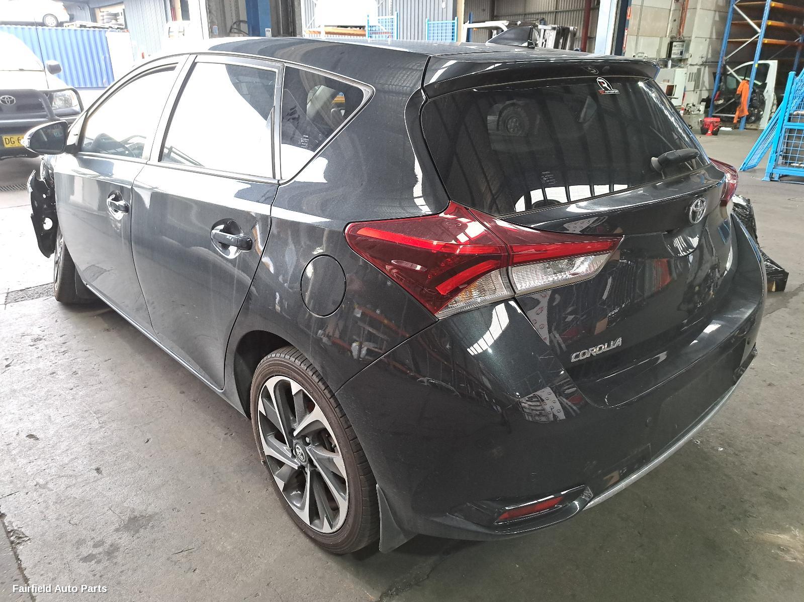 2015 Toyota Corolla Left Taillight