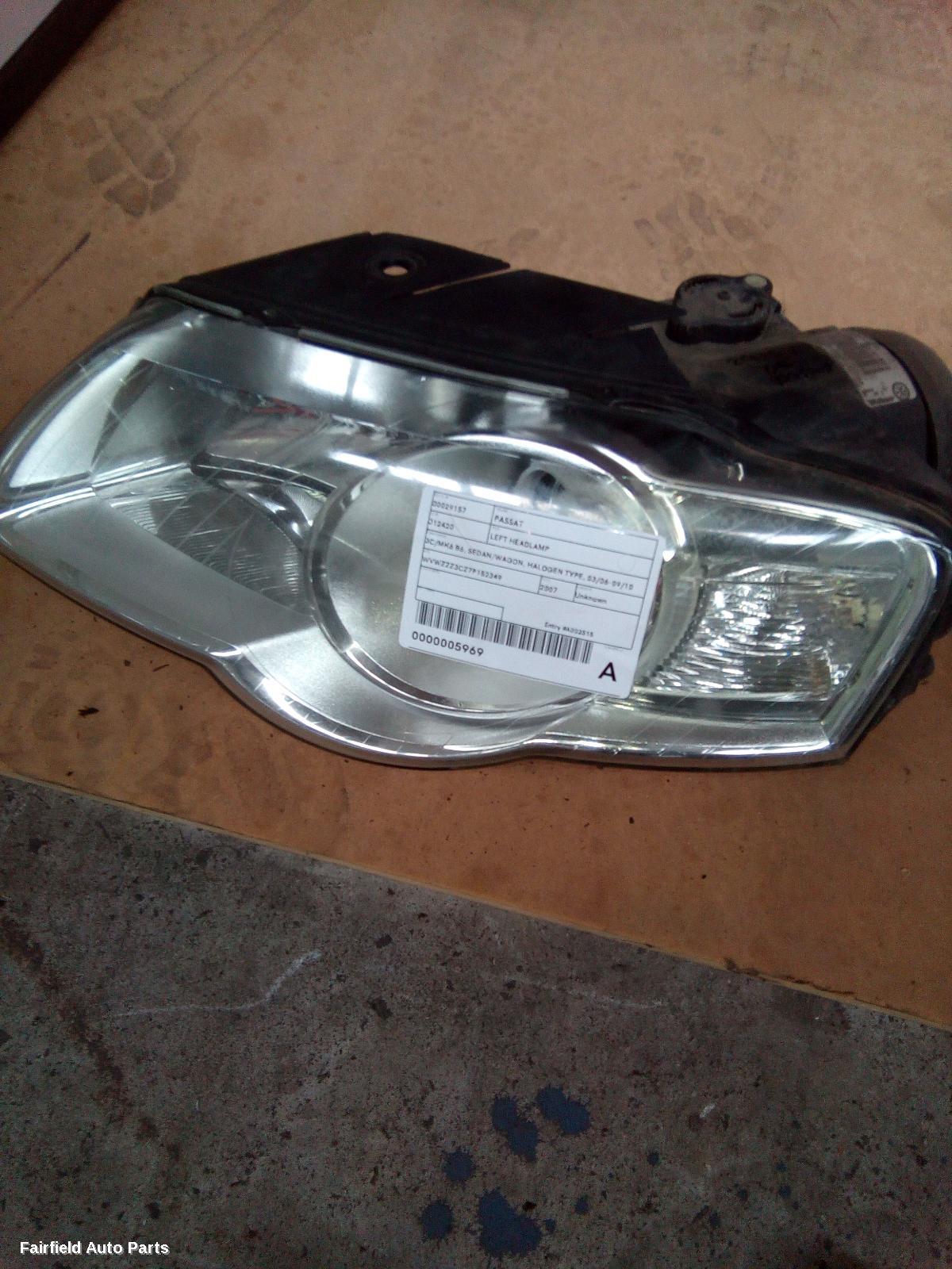 2007 Volkswagen Passat Left Headlamp