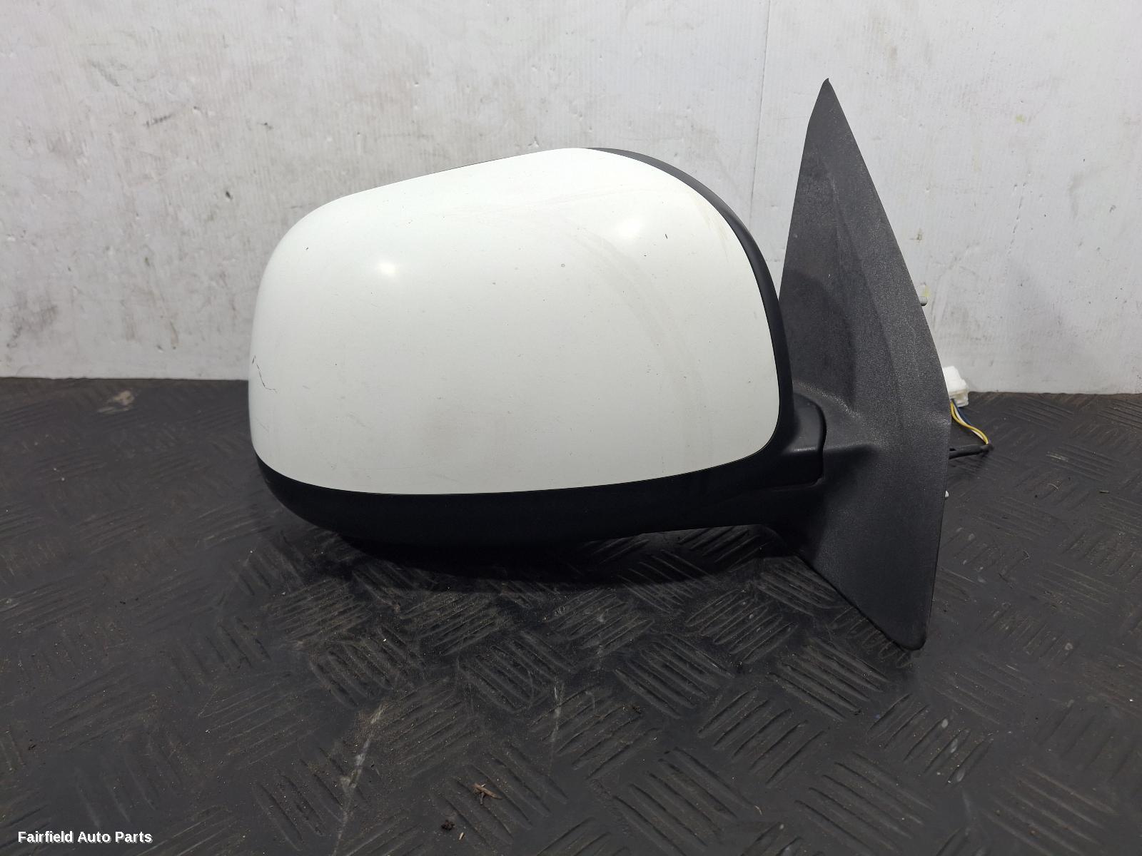 2006-2009 Mitsubishi Outlander Right Door Mirror