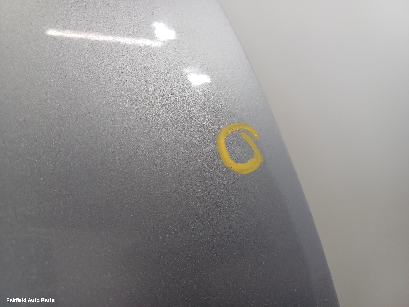 2002-2011 Mitsubishi Colt Right Rear Door Sliding