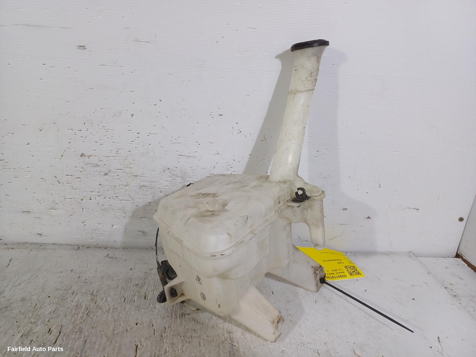 2011-2019 Toyota Yaris Washer Bottle