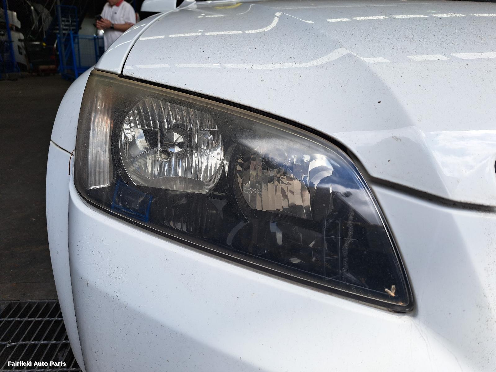 2010 Holden Commodore Radio Cd Dvd Sat Tv