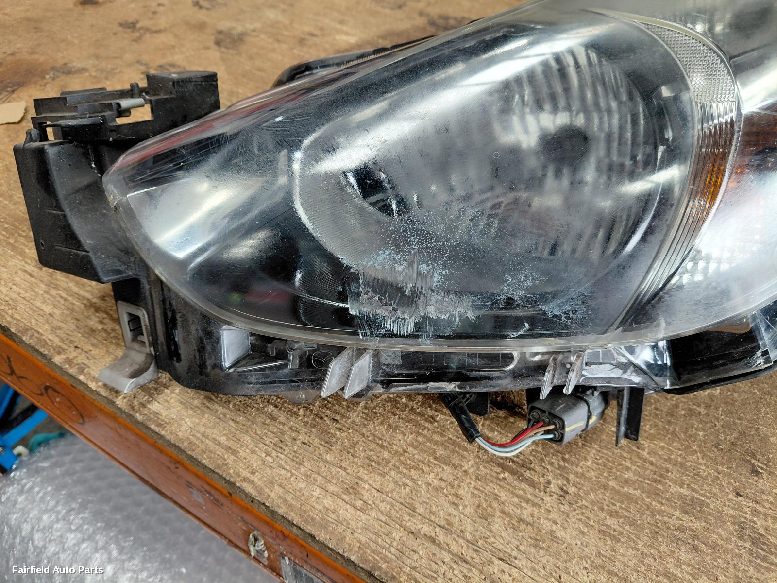 2014-2019 Mazda 2 Left Headlamp