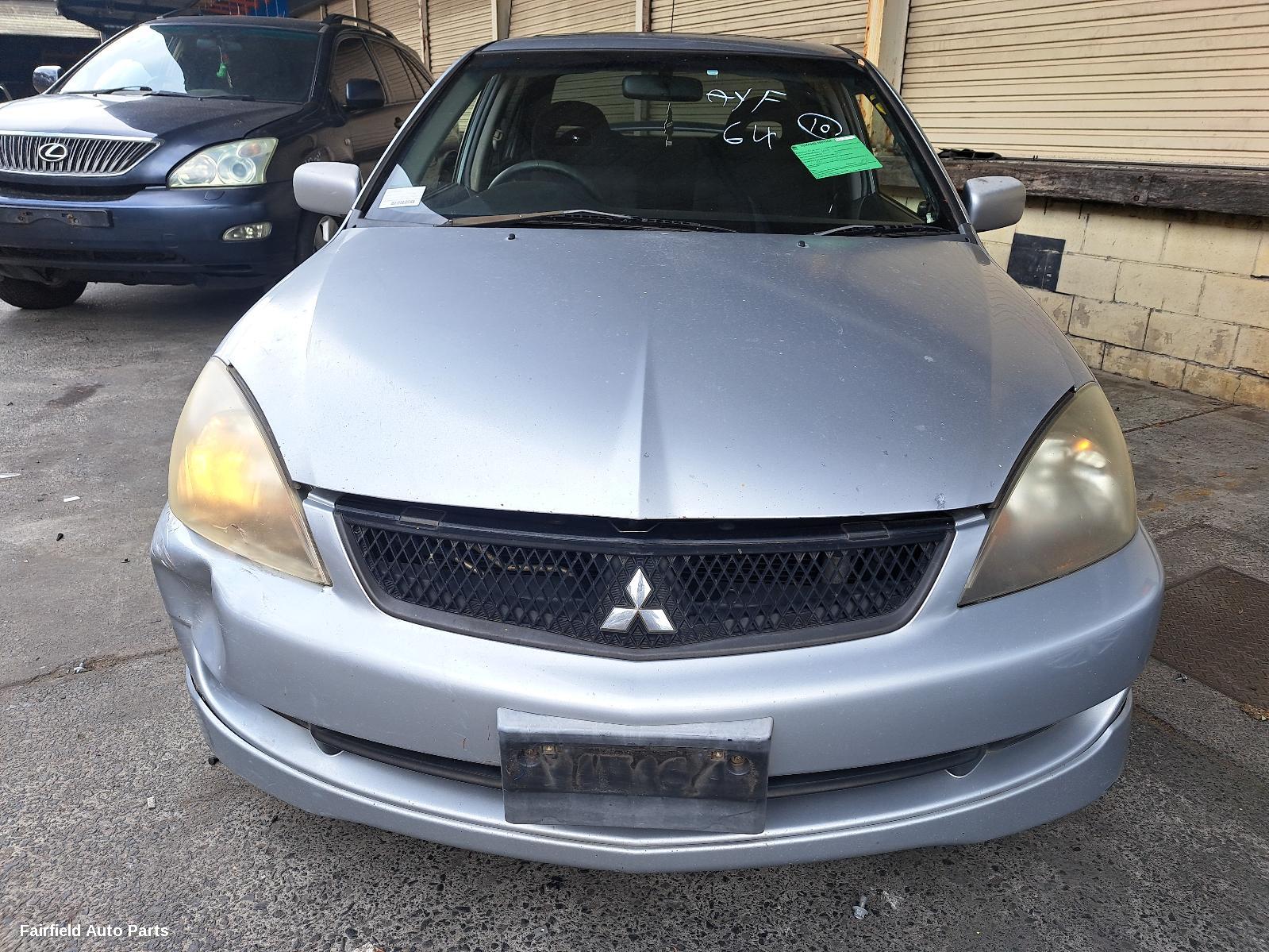 2006 Mitsubishi Lancer Left Taillight