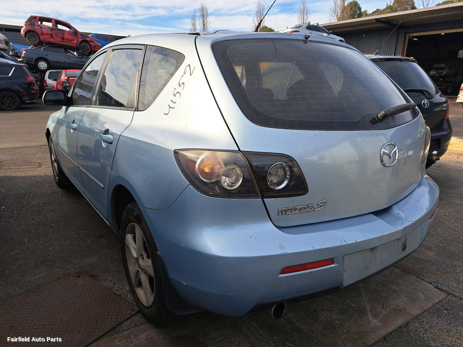 2006 Mazda 3 Right Headlamp