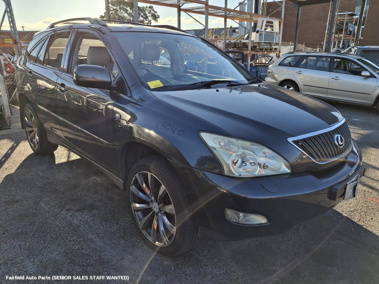 2006 Lexus Rx Series Right Guard