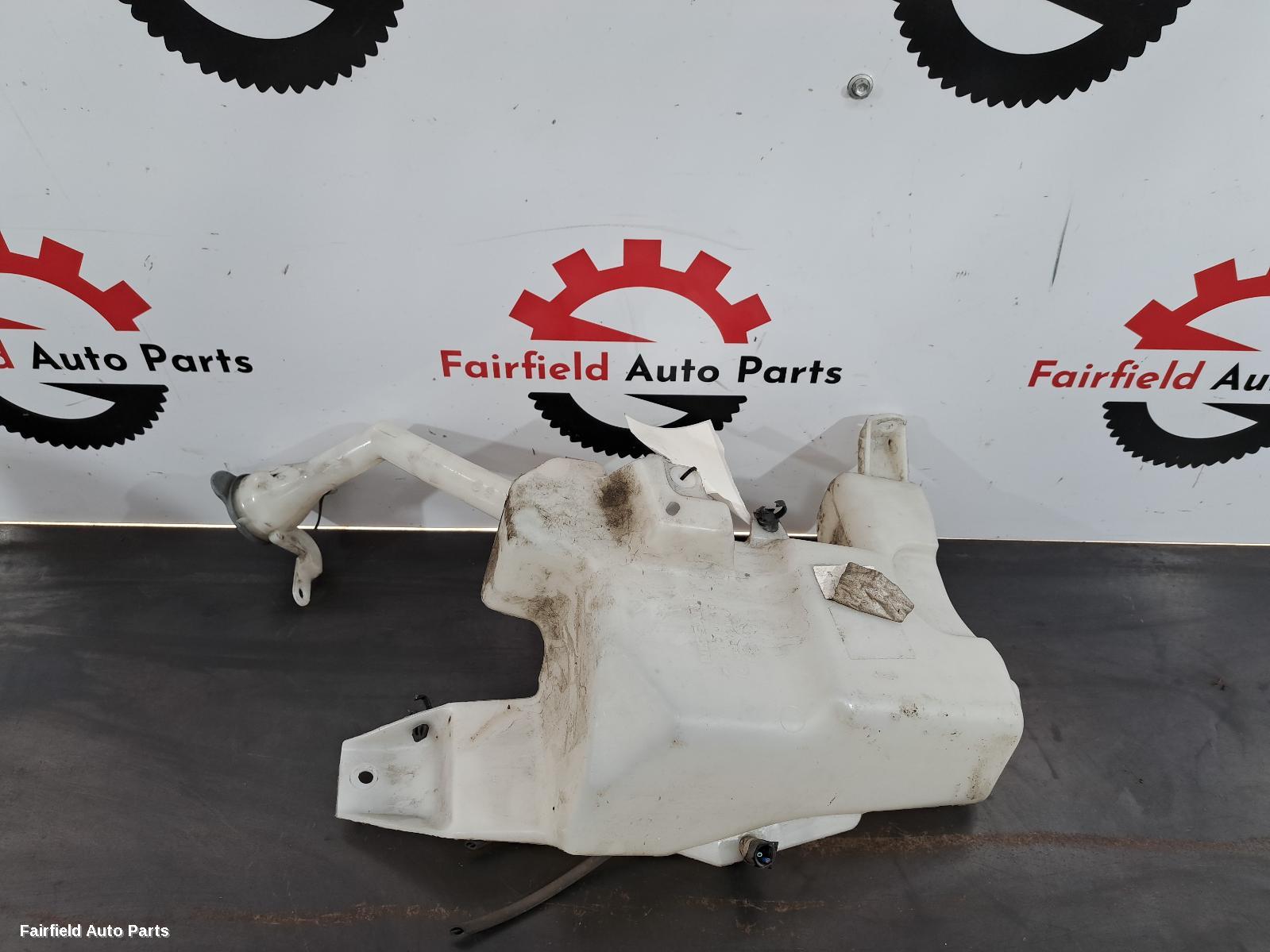 2013-2021 Nissan Qashqai Washer Bottle