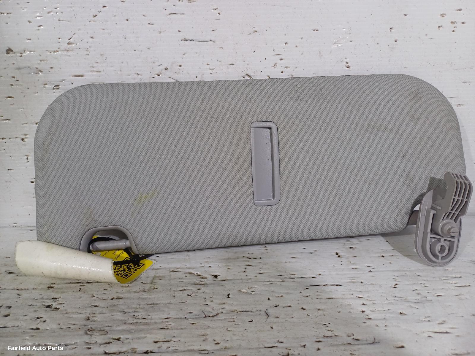 2012-2017 Hyundai I30 Sunvisor