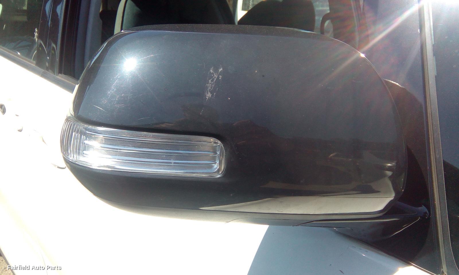 2007 Toyota Tarago Right Taillight