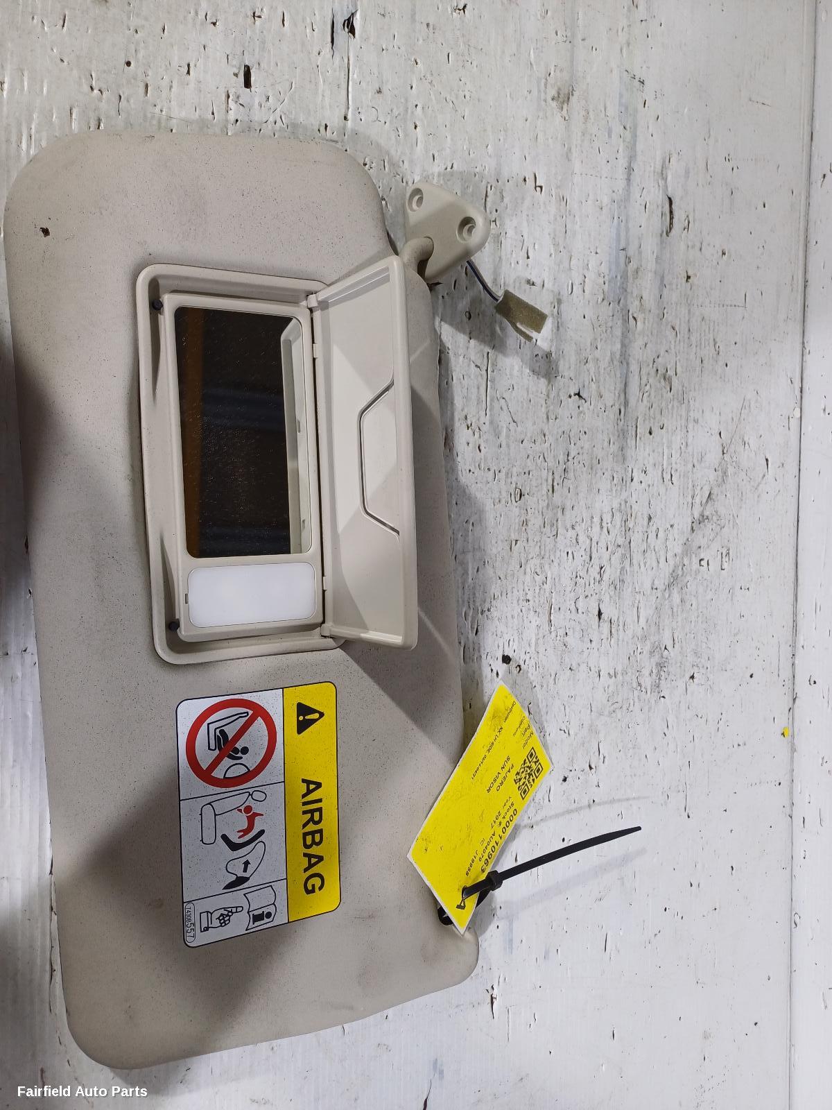 2014-2021 Mitsubishi Pajero Sunvisor