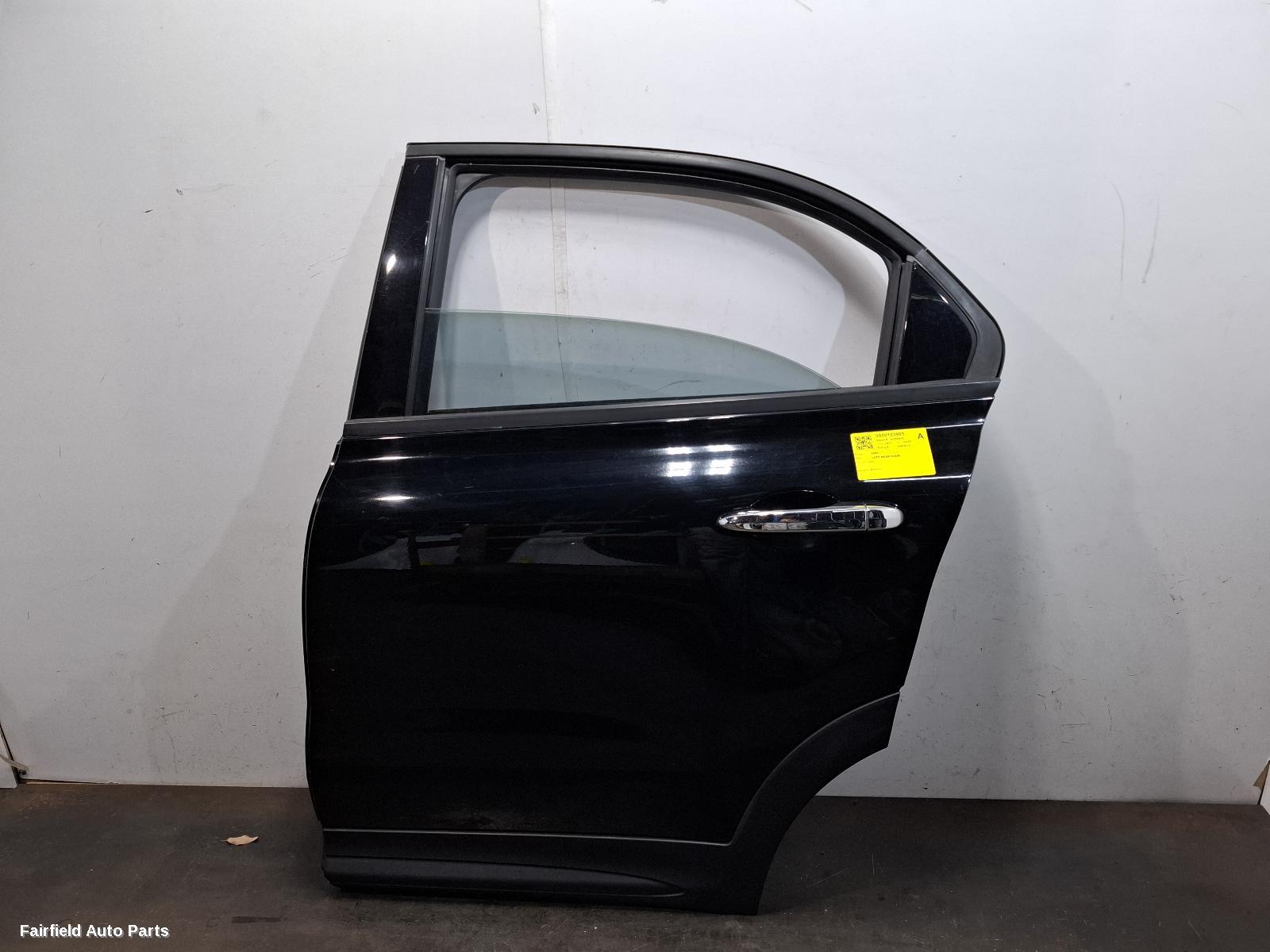 2017 Fiat 500x Left Rear Door Sliding