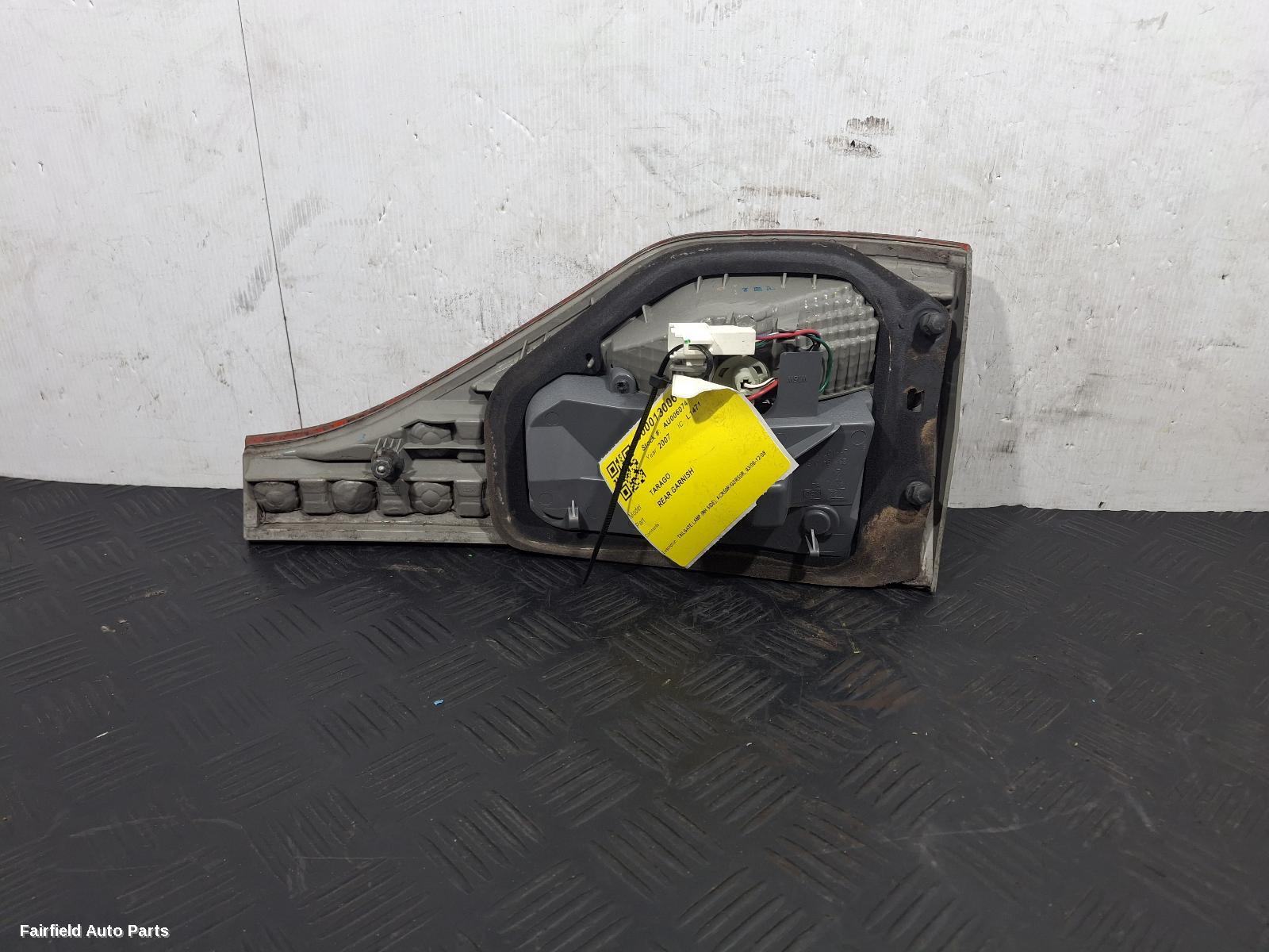 2006-2008 Toyota Tarago Rear Garnish