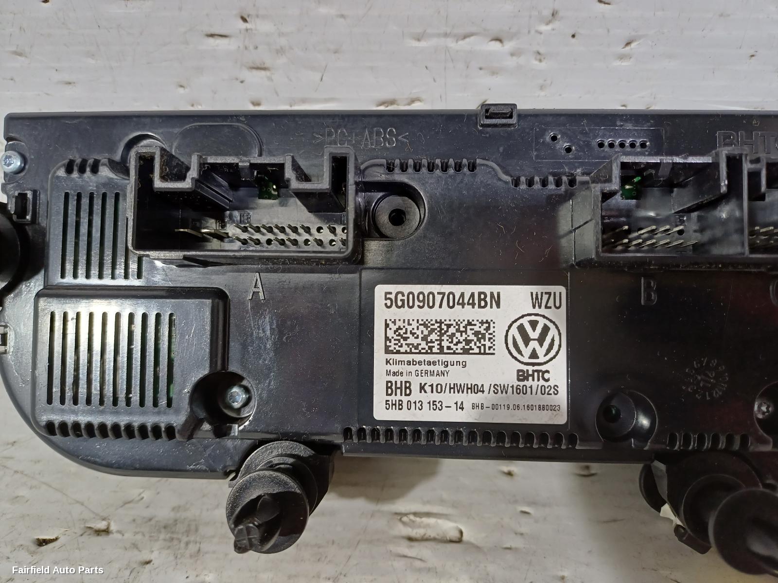 2015-2019 Volkswagen Passat Heater Ac Controls