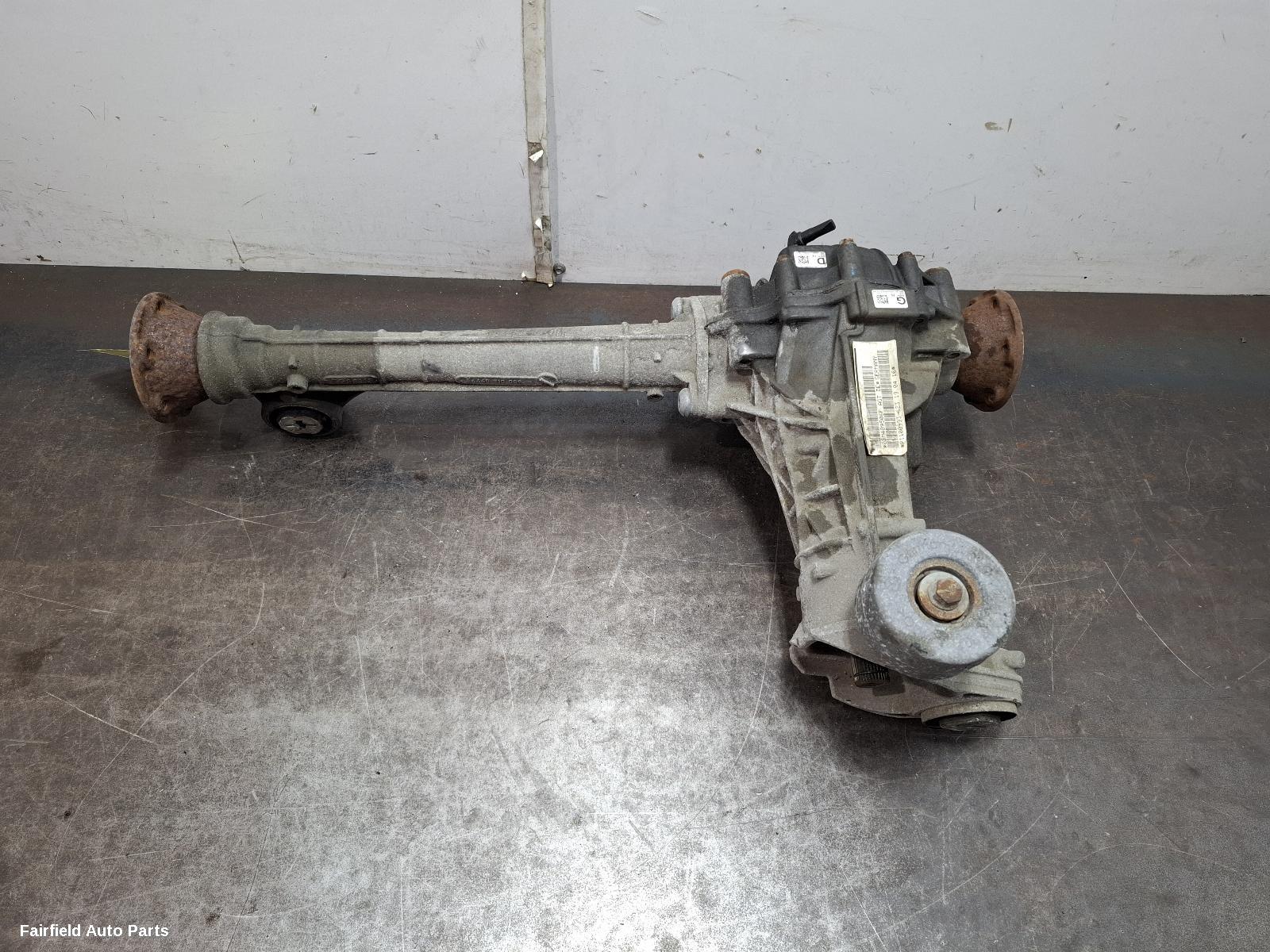 2014-2018 Porsche Cayenne Differential Centre