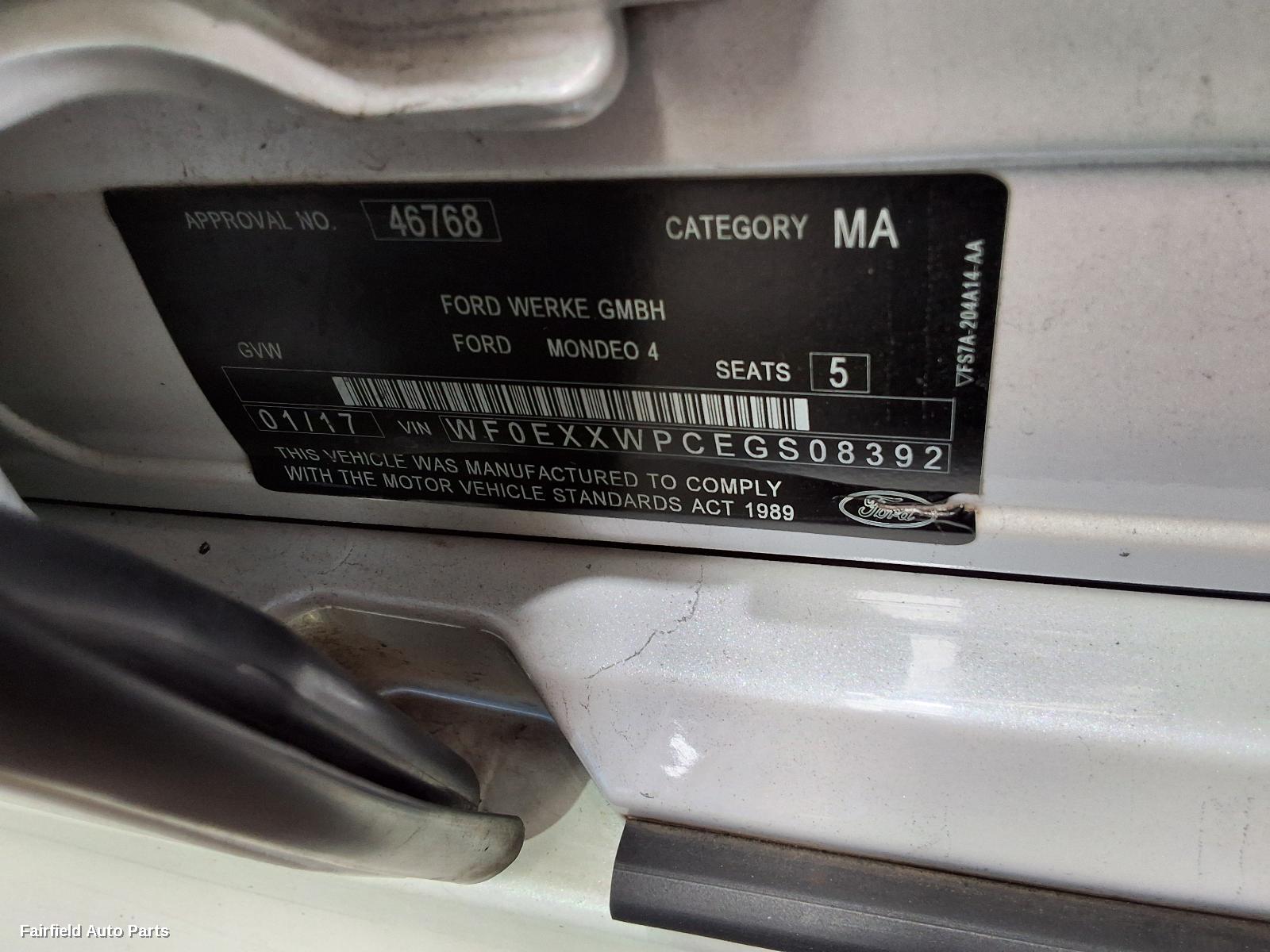 2014-2020 Ford Mondeo Washer Bottle