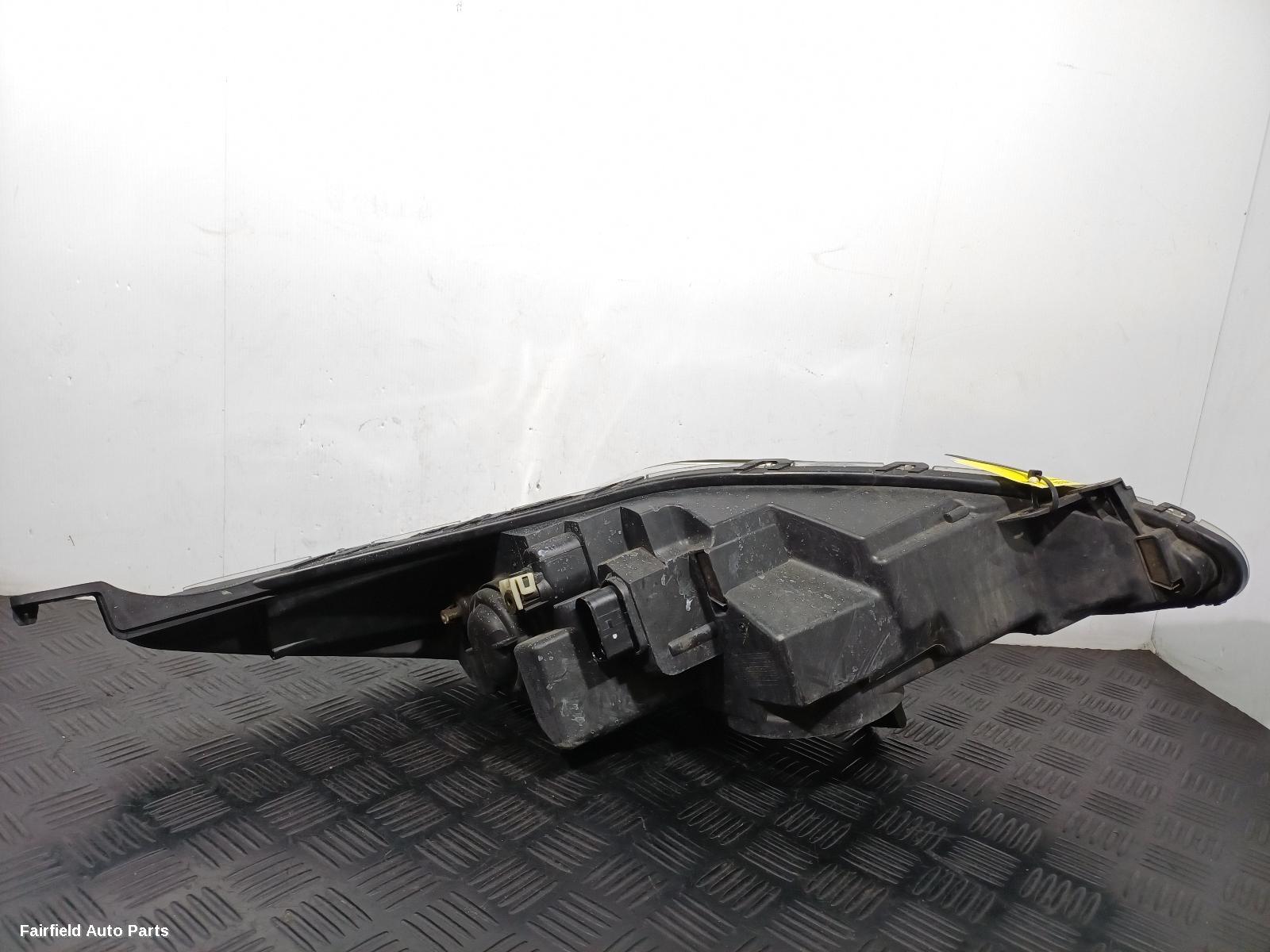 2008-2014 Ford Fiesta Left Headlamp