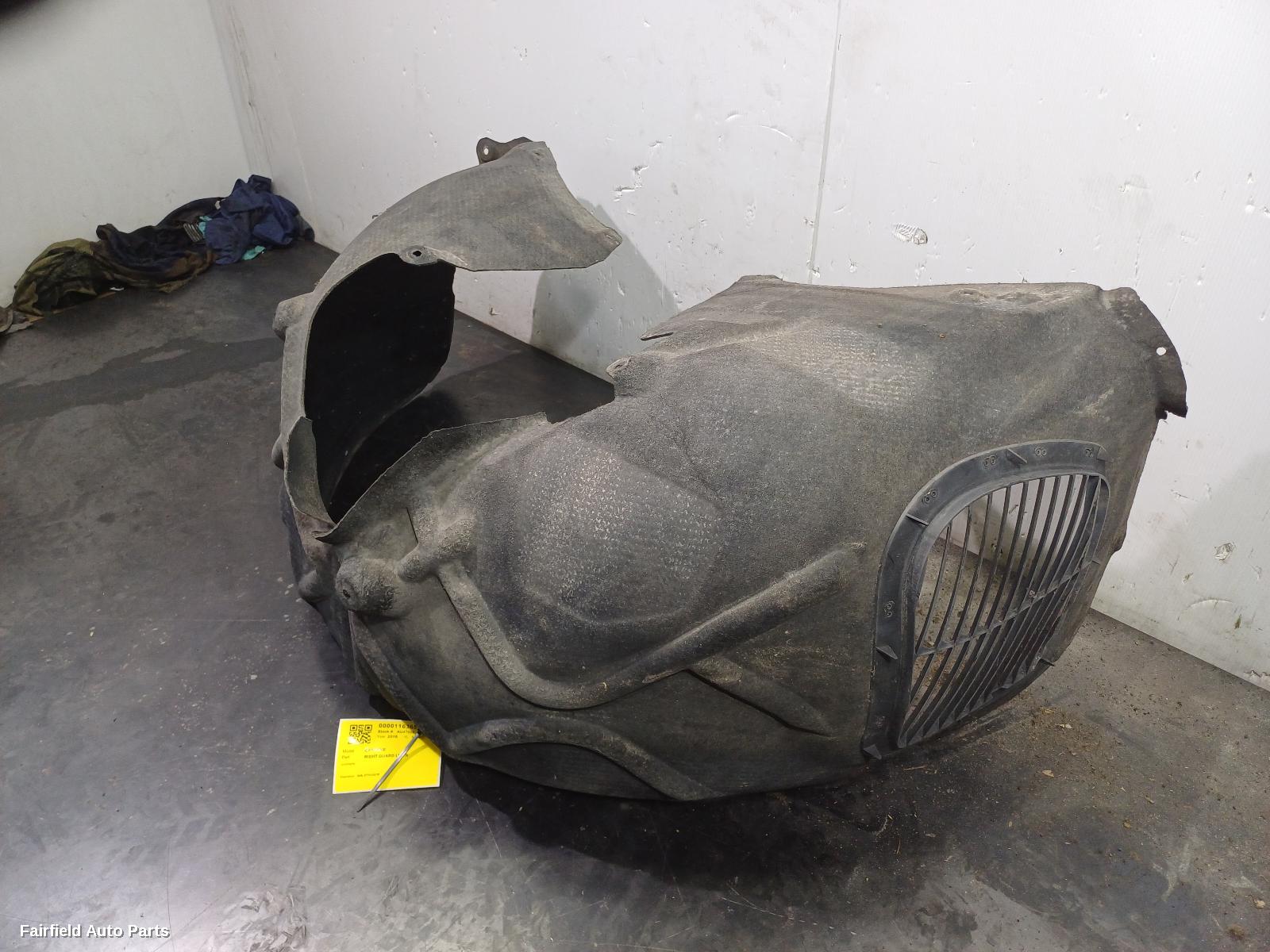 2010-2018 Porsche Cayenne Right Guard Liner